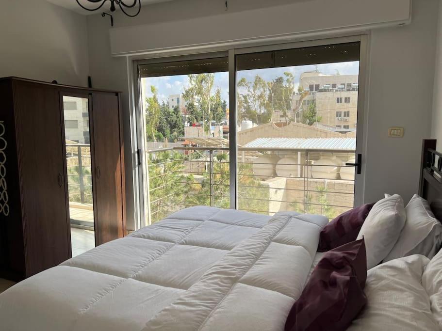 Ronza Elegant Apartment アンマン エクステリア 写真