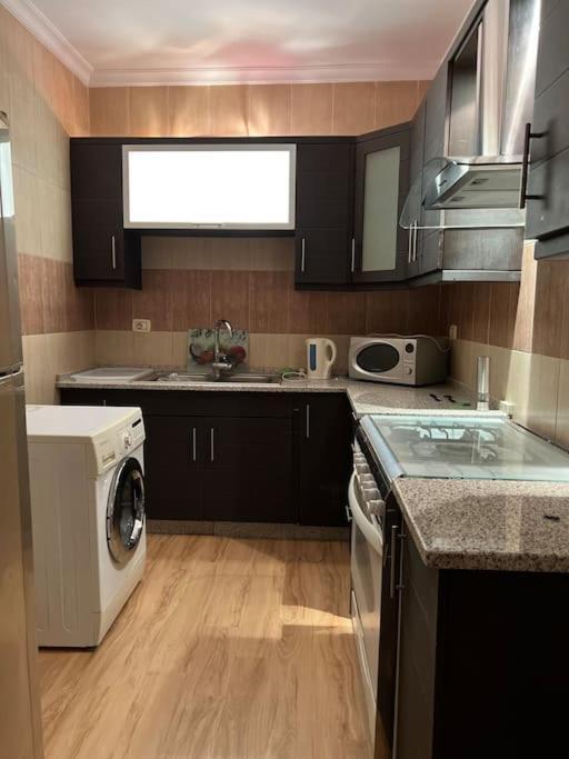 Ronza Elegant Apartment アンマン エクステリア 写真